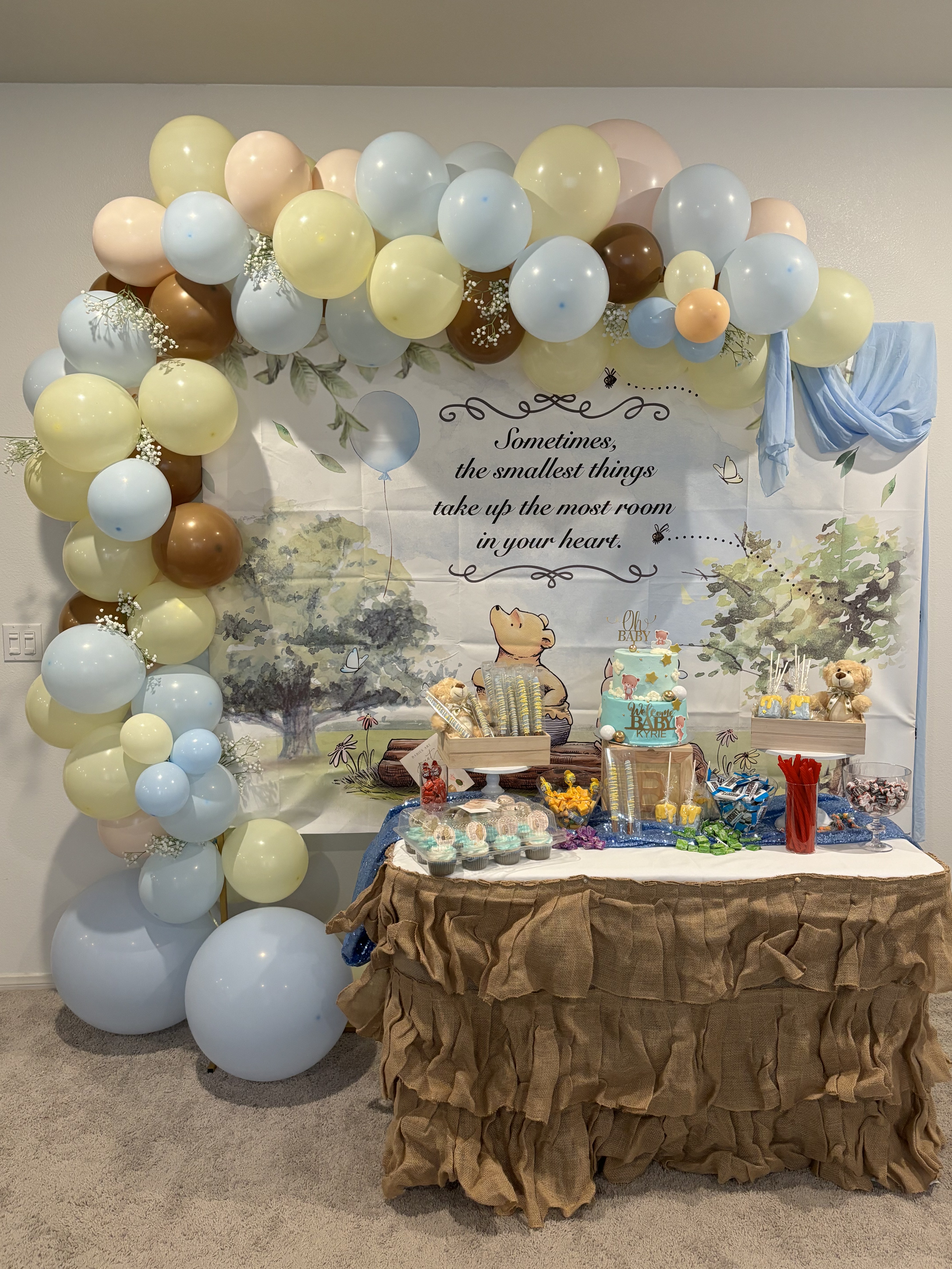 Teddy bear baby shower dessert table